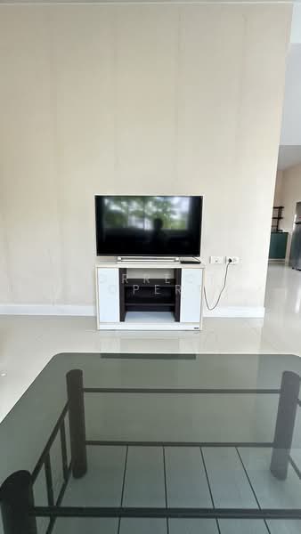 The Village 2 Bangna km.8, Samut Prakan, Soi Mahachai, Bang Na-Trat Road, Bangphli Yai, Bang Plee, Samut Prakan, 3 Bedrooms, 134 sqm, Townhouse For Rent, by Correct Property, 500345734 - DDproperty.com
