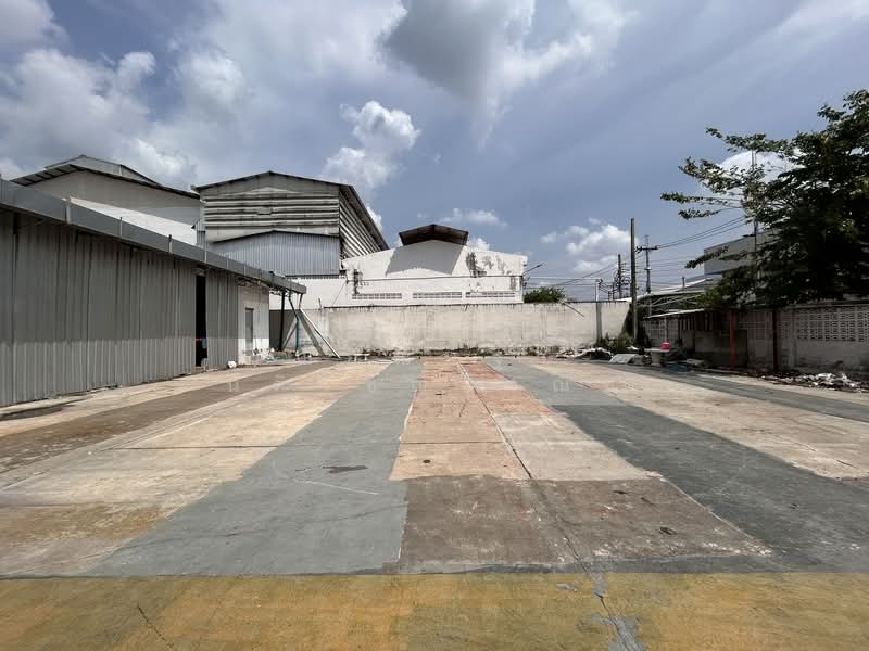 โรงงานให้เช่า นิคมบางชัน ถนนเสรีไทย พื้นที่สีม่วง ไฟ3เฟส พื้นที่ใช้สอย 2,000ตรม. เชื่อมต่อถนนหลายสาย, Bangkok, ถนนเสรีไทย, Min Buri, Bangkok, , 2,000 sqm, Warehouse/Factory For Rent, by เฌอณิษฐา  นิติวัชญ์วาณิช, 500345771 - DDproperty.com