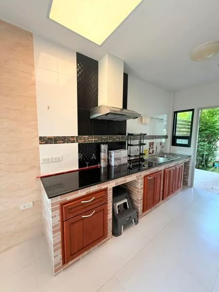 Life Bangkok Boulevard Wongwaen-Rama 9, Bangkok, Kanchanaphisek Road, Saphan Sung, Bangkok, 3 Bedrooms, 177 sqm, Single Detached House For Sale, by Pranisa Jirathongpoon, 500345781 - DDproperty.com