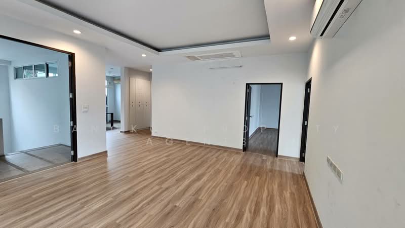Sukhumvit 24 Home, Bangkok, Soi Methi Niwet, Sukhumvit Road, Khong Tan, Khlong Toei, Bangkok, 3 Bedrooms, 160 sqm, Condo For Rent, by BANGKOK PROPERTY AGENTS, 500345800 - DDproperty.com