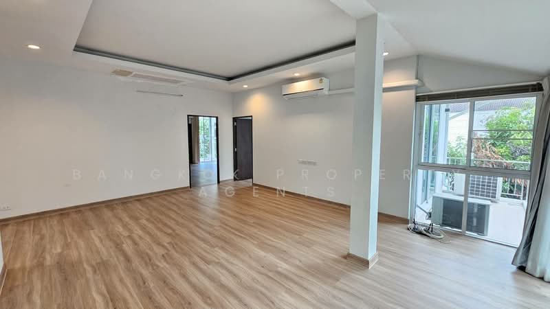 Sukhumvit 24 Home, Bangkok, Soi Methi Niwet, Sukhumvit Road, Khong Tan, Khlong Toei, Bangkok, 3 Bedrooms, 160 sqm, Condo For Rent, by BANGKOK PROPERTY AGENTS, 500345800 - DDproperty.com