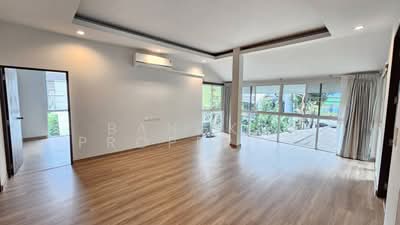For Rent - Sukhumvit 24 Home, Bangkok