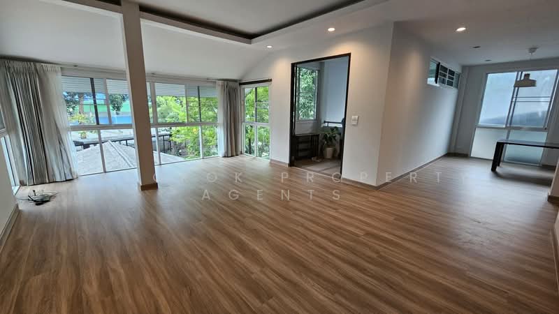Sukhumvit 24 Home, Bangkok, Soi Methi Niwet, Sukhumvit Road, Khong Tan, Khlong Toei, Bangkok, 3 Bedrooms, 160 sqm, Condo For Rent, by BANGKOK PROPERTY AGENTS, 500345800 - DDproperty.com