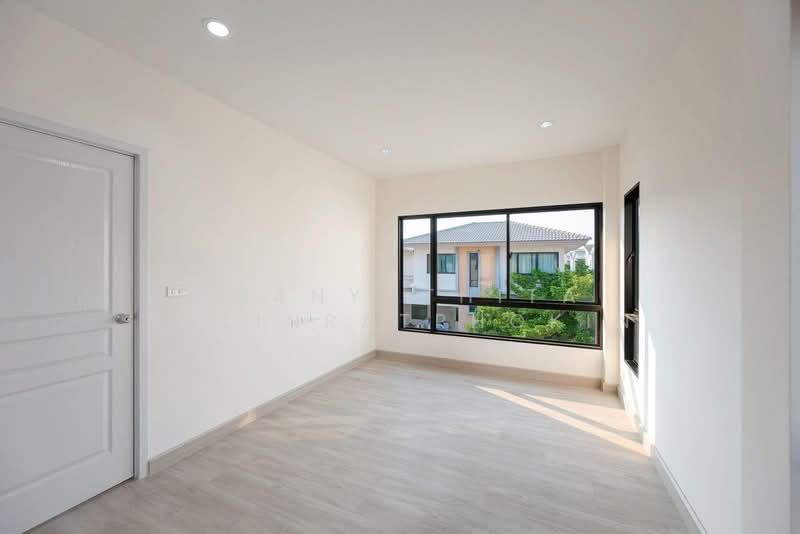 Casa Ville Pinklao-Srirat : คาซา วิลล์ ปิ่นเกล้า-ศรีรัช, นนทบุรี, ทางหลวงชนบท นบ.1011, ศาลากลาง, บางกรวย, นนทบุรี, 142 ตร.ม., บ้านเดี่ยว ขาย, โดย Thanyathita Nalinratphokin, 500345801 - DDproperty.com