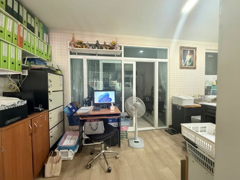 Gusto Townhome Ramkhamhaeng : กัสโต้ ทาวน์โฮม รามคำแหง, กรุงเทพ, ซอยราษฎร์พัฒนา (ซอยมิสทีน) ถนนรามคำแหง (ถนนสุขาภิบาล 3), สะพานสูง, สะพานสูง, กรุงเทพ, 100 ตร.ม., ทาวน์เฮ้าส์ ขาย, โดย The Best Property เมญ่า, 500345807 - DDproperty.com