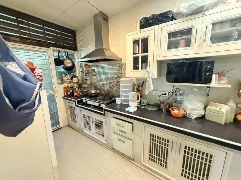 Gusto Townhome Ramkhamhaeng : กัสโต้ ทาวน์โฮม รามคำแหง, กรุงเทพ, ซอยราษฎร์พัฒนา (ซอยมิสทีน) ถนนรามคำแหง (ถนนสุขาภิบาล 3), สะพานสูง, สะพานสูง, กรุงเทพ, 100 ตร.ม., ทาวน์เฮ้าส์ ขาย, โดย The Best Property เมญ่า, 500345807 - DDproperty.com
