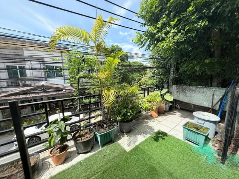 Gusto Townhome Ramkhamhaeng, Bangkok, Soi Rat Phatthana (Soi Miss Teen), Ramkhamhaeng Road (Sukhapiban 3 Road), Saphan Sung, Bangkok, 4 Bedrooms, 100 sqm, Townhouse For Sale, by The Best Property เมญ่า, 500345807 - DDproperty.com