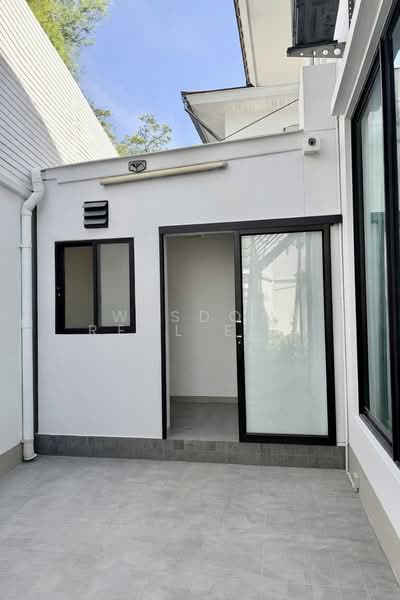 Prinn Sathorn-Ratchaphruek, Bangkok, Ratchaphruek Road, Bang Chak, Phasi Charoen, Bangkok, 4 Bedrooms, 400 sqm, Single Detached House For Sale, by Wisdom Real Estate, 500345809 - DDproperty.com