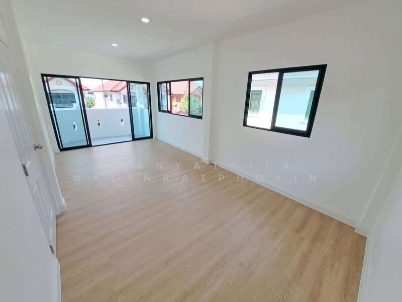 69 Taweethong 3 Phetkasem 69, Bangkok, Nong Kham, Nong Khaem, Bangkok, 3 Bedrooms, 160 sqm, Single Detached House For Sale, by Thanyathita Nalinratphokin, 500345811 - DDproperty.com