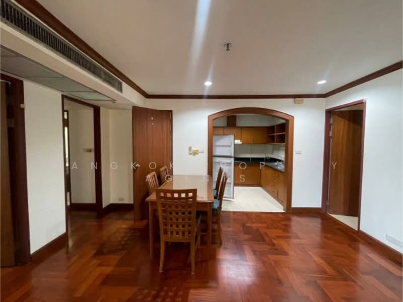Baan Suanpetch, Bangkok, 18 Soi Sukhumvit 39, Khlong Tan Nua, Watthana, Bangkok, 2 Bedrooms, 135 sqm, Condo For Rent, by BANGKOK PROPERTY AGENTS, 500345813 - DDproperty.com