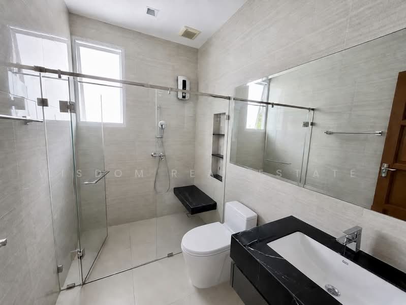 Q House Avenue Ratchaphruek-Rama 5, Nonthaburi, Nakhon In Road, Bang Khu Wiang, Bang Kruai, Nonthaburi, 4 Bedrooms, 550 sqm, Single Detached House For Sale, by Wisdom Real Estate, 500345824 - DDproperty.com
