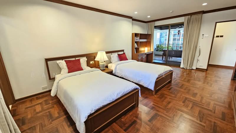 The Lanai Private Residence, Bangkok, 33 Sukhumvit 26, Khong Tan, Khlong Toei, Bangkok, 3 Bedrooms, 350 sqm, Apartment For Rent, by BANGKOK PROPERTY AGENTS, 500345830 - DDproperty.com