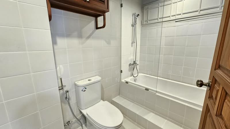 The Lanai Private Residence, Bangkok, 33 Sukhumvit 26, Khong Tan, Khlong Toei, Bangkok, 3 Bedrooms, 350 sqm, Apartment For Rent, by BANGKOK PROPERTY AGENTS, 500345830 - DDproperty.com