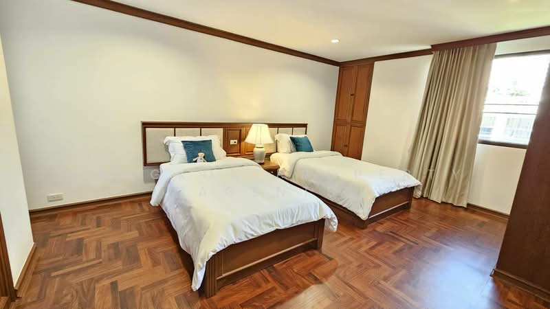 The Lanai Private Residence, Bangkok, 33 Sukhumvit 26, Khong Tan, Khlong Toei, Bangkok, 3 Bedrooms, 350 sqm, Apartment For Rent, by BANGKOK PROPERTY AGENTS, 500345830 - DDproperty.com