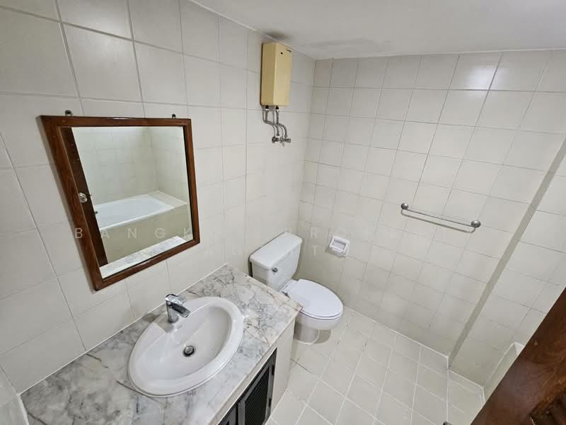 Le Premier 2, Bangkok, Soi Sukhumvit 59, Khlong Tan Nua, Watthana, Bangkok, 4 Bedrooms, 170 sqm, Condo For Rent, by BANGKOK PROPERTY AGENTS, 500345835 - DDproperty.com