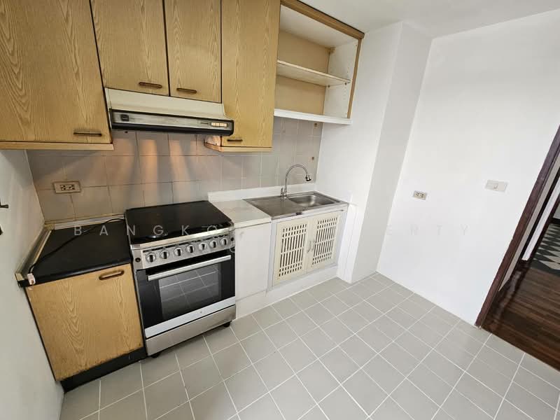 Le Premier 2, Bangkok, Soi Sukhumvit 59, Khlong Tan Nua, Watthana, Bangkok, 4 Bedrooms, 170 sqm, Condo For Rent, by BANGKOK PROPERTY AGENTS, 500345835 - DDproperty.com