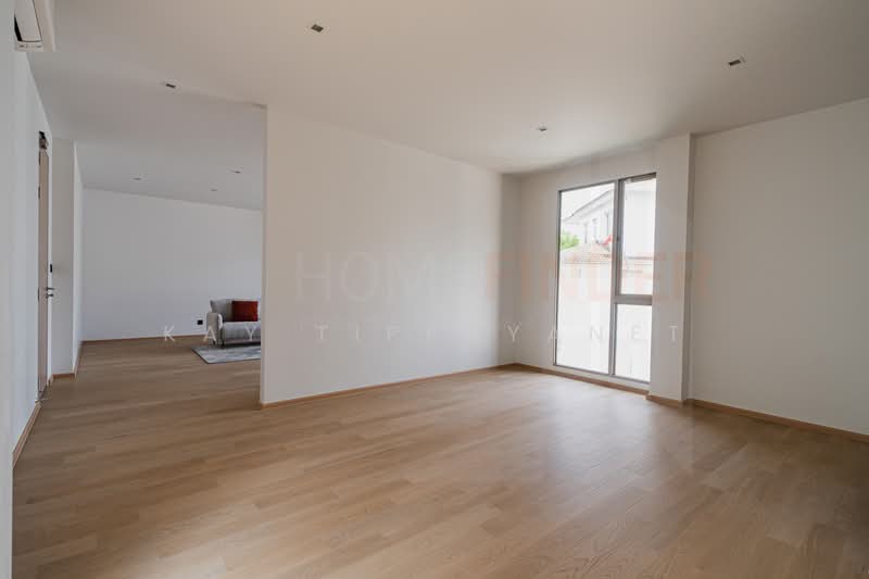 Providence Lane Kaset Nawamin, Bangkok, Lat Plakhao 89 Alley, Anusaowari, Bang Khen, Bangkok, 4 Bedrooms, 561 sqm, Single Detached House For Sale, by Kay Tippayanet, 500345839 - DDproperty.com