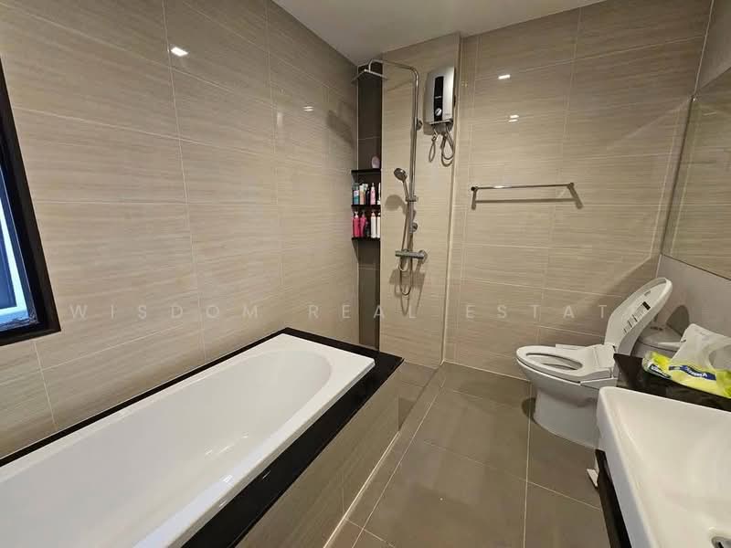 Bangkok Boulevard Sathorn-Pinklao 2 : บางกอก บูเลอวาร์ด สาทร-ปิ่นเกล้า 2, นนทบุรี, ถนน บางกรวย-จงถนอม, มหาสวัสดิ์, บางกรวย, นนทบุรี, 248 ตร.ม., บ้านเดี่ยว ขาย, โดย Wisdom Real Estate, 500345842 - DDproperty.com