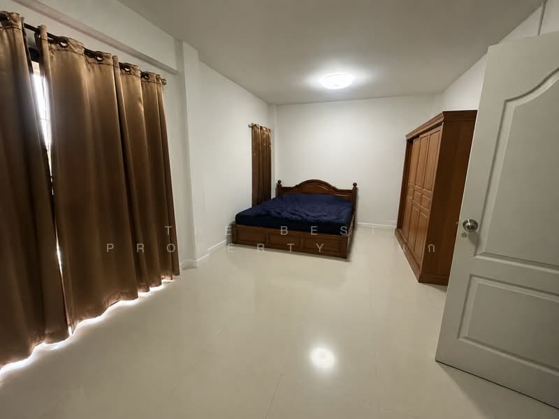 Prapatsorn Green Park 5, Chon Buri (Pattaya), Na Pa, Muang Chon Buri, Chon Buri (Pattaya), 3 Bedrooms, 150 sqm, Townhouse For Sale, by The Best Property นก, 500345846 - DDproperty.com