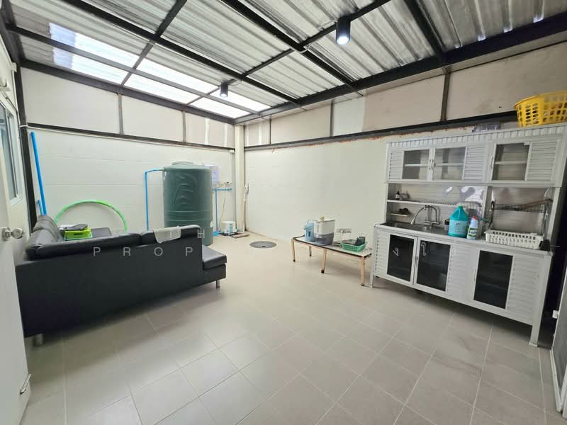 i Leaf Prime Prachauthit 90, Samut Prakan, Pracha Uthit 90, Ban Khlong Suan, Phra Samut Jadee, Samut Prakan, 4 Bedrooms, 150 sqm, Townhouse For Sale, by The Best Property ตั้งโอ๋, 500345885 - DDproperty.com