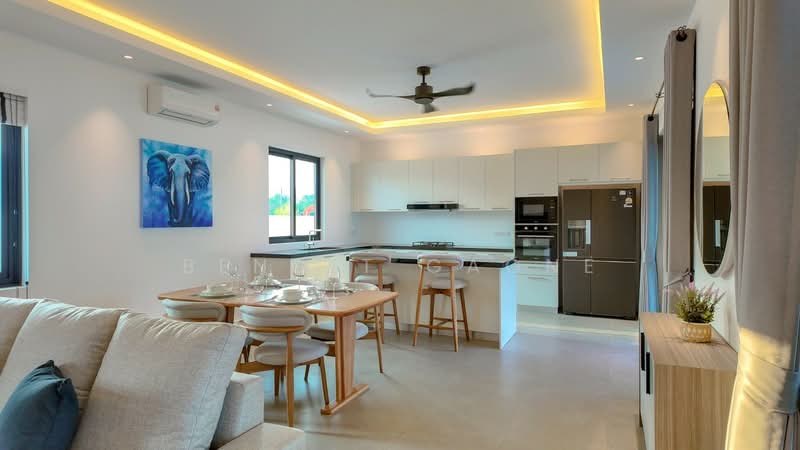 Highland Villas 3 : ไฮแลนด์ วิลล่า 3, ประจวบคีรีขันธ์, หินเหล็กไฟ, หัวหิน, ประจวบคีรีขันธ์, 270 ตร.ม., วิลล่า ขาย, โดย Benoit Gagne, 500345888 - DDproperty.com