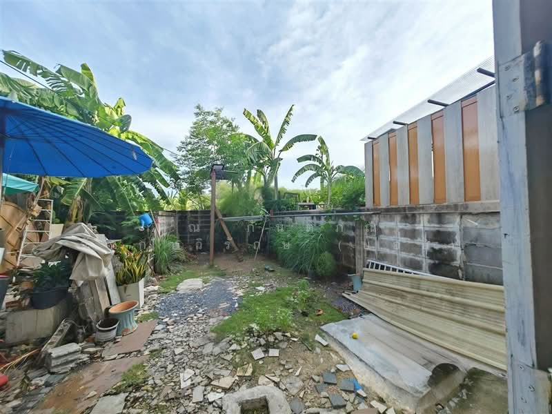 อาคารพาณิชย์ 4.5 ชั้น 23 ตร.ว. หมู่บ้านกฤษดานคร26 ( ซิตี้กอล์ฟฮิลล์ ) ใกล้โลตัส นครชัยศรี, Nakhon Pathom, ถนนเพชรเกษม, Tha Tamnak, Nakhon Chai Sri, Nakhon Pathom, , 210 sqm, Shophouse For Sale, by คุณ กันตภณ จักกาวิรักษ์ (บอย), 500345907 - DDproperty.com