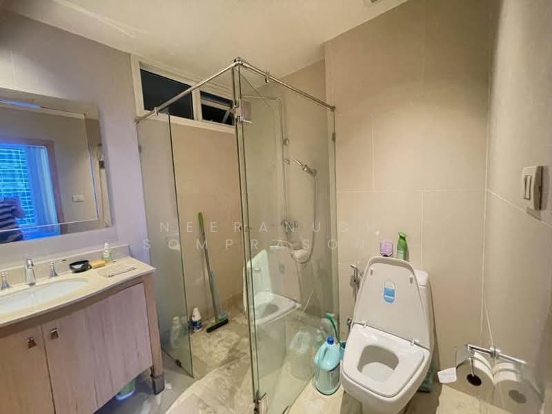The Empire Place, Bangkok, 88 Narathiwatratchanakharin Road, Thung Maha Mek, Sathon, Bangkok, 1 Bedroom, 66 sqm, Condo For Sale, by Neeranuch Somprasong, 500345914 - DDproperty.com