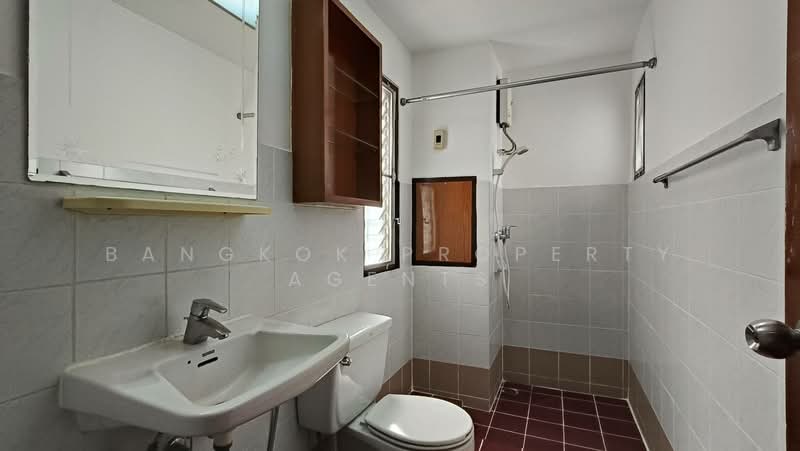 CS Villa, Bangkok, 11-1 Soi Sukhumvit 61, Khlong Tan Nua, Watthana, Bangkok, 3 Bedrooms, 250 sqm, Condo For Rent, by BANGKOK PROPERTY AGENTS, 500345916 - DDproperty.com