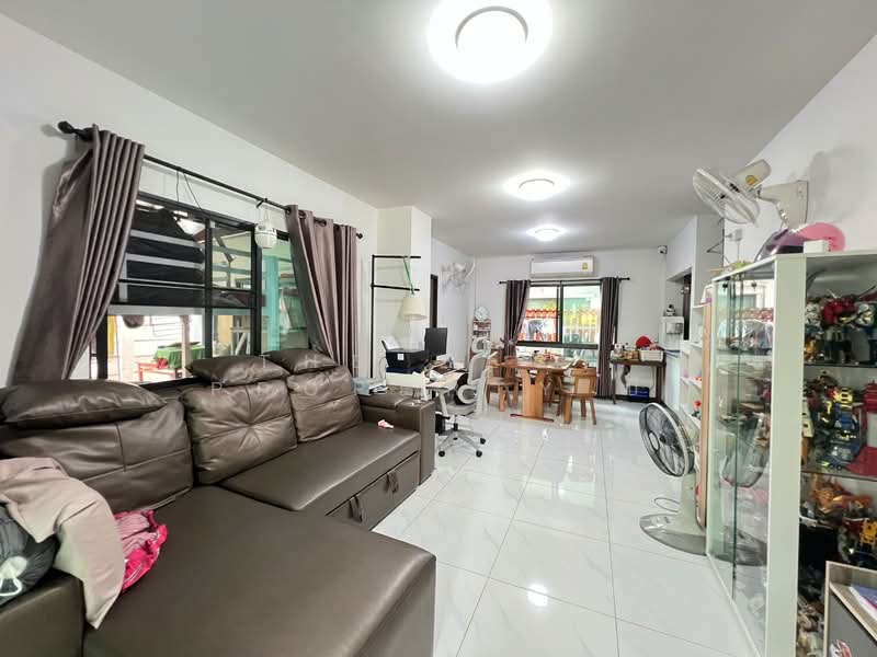 Centro Westgate, Nonthaburi, Soi 10 Leab Klong Phai, Bang Bua Thong, Nonthaburi, 4 Bedrooms, 150 sqm, Single Detached House For Sale, by The Best Property บี, 500345919 - DDproperty.com