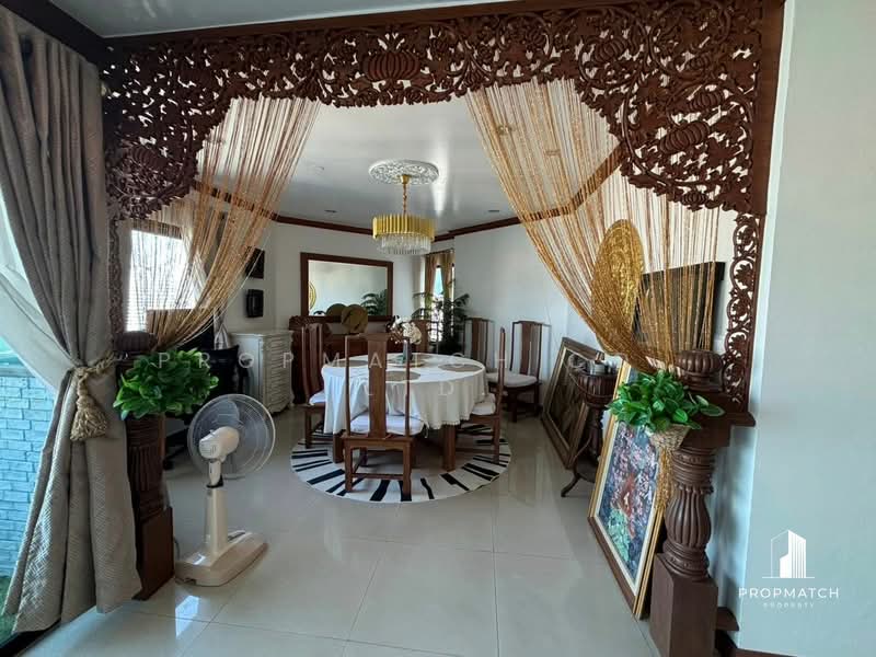 Sathorn Gardens, Bangkok, 39 South Sathorn Road, Thung Maha Mek, Sathon, Bangkok, 3 Bedrooms, 200 sqm, Condo For Sale, by PROPMATCH CO., LTD., 500345949 - DDproperty.com