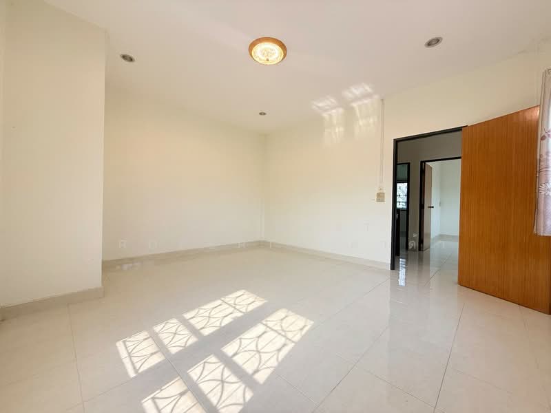 มนตรี 5 สมุทรสงคราม, Samut Songkhram, Ban Prok, Muang Samut Songkhram, Samut Songkhram, 3 Bedrooms, 150 sqm, Semi-Detached House (Twin House) For Sale, by The Best Property ดาด้า, 500345955 - DDproperty.com