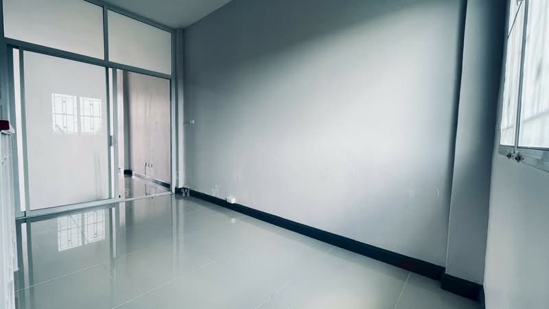 I Leaf Town Lumlukka Klong 3, Pathum Thani, Lam Luk Ka, Pathum Thani, 2 Bedrooms, 166 sqm, Townhouse For Sale, by คุณ พัชรนันท์ พรมพิทักษ์ (นัจข์), 500345958 - DDproperty.com