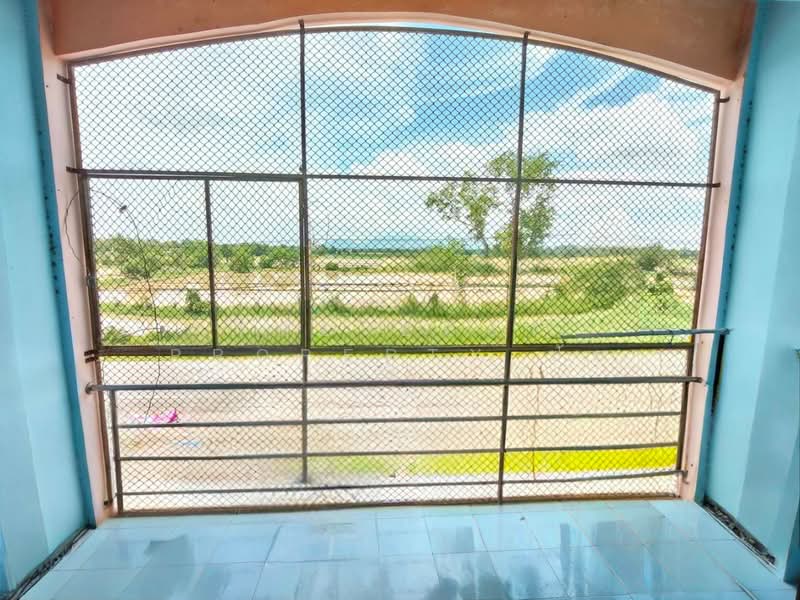 อาคารพาณิชย์ลาดยาว นครสวรรค์, Nakhon Sawan, Lat Yao, Nakhon Sawan, , 100 sqm, Shophouse For Sale, by The Best Property ปัต, 500345972 - DDproperty.com