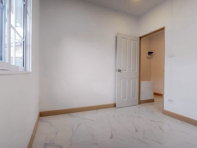 Ban Rom Ngao Mai, Nonthaburi, Soi Ban Rom Ngao Mai, Bang Khu Rat, Bang Bua Thong, Nonthaburi, 2 Bedrooms, 99 sqm, Townhouse For Sale, by NR AGENT, 500346008 - DDproperty.com