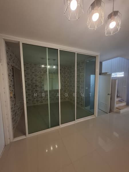 Pleno Ratchapruek-Rama 5, Nonthaburi, Bang Kruai-Sai Noi Road, Bang Krang, Muang Nonthaburi, Nonthaburi, 4 Bedrooms, 110 sqm, Townhouse For Sale, by NR AGENT, 500346015 - DDproperty.com