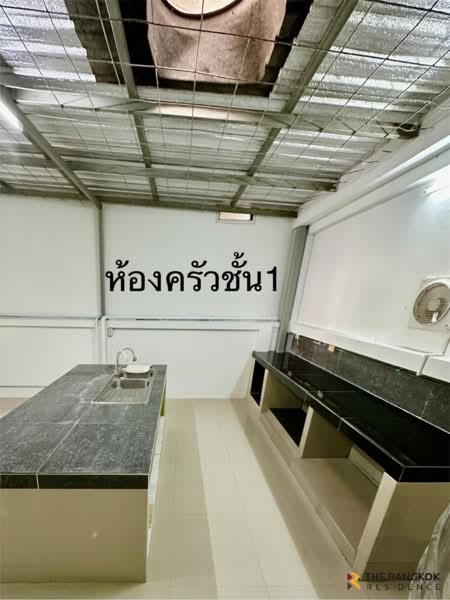 Baan Klang Krung Grande Vienna Rama 3 : บ้านกลางกรุง แกรนด์ เวียนนา พระราม 3, กรุงเทพ, ถนนพระราม 3, บางโพงพาง, ยานนาวา, กรุงเทพ, 100 ตร.ม., ทาวน์เฮ้าส์ ให้เช่า, โดย Nicha Peerakittikul, 500346028 - DDproperty.com