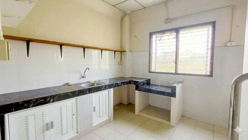 หมู่บ้าน เอซีเฮาส์ 1, Pathum Thani, Bung Kham Proi, Lam Luk Ka, Pathum Thani, 4 Bedrooms, 220 sqm, Semi-Detached House (Twin House) For Sale, by ชลิภา ชัยยะกุลภา, 500346107 - DDproperty.com