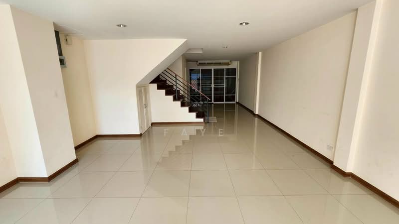 Setthee Villa Sanambinnam, Nonthaburi, สนามบินน้ำ, Tha-Sai, Muang Nonthaburi, Nonthaburi, 4 Bedrooms, 190 sqm, Townhouse For Sale, by Faye, 500346115 - DDproperty.com