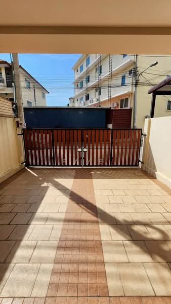 Setthee Villa Sanambinnam, Nonthaburi, สนามบินน้ำ, Tha-Sai, Muang Nonthaburi, Nonthaburi, 4 Bedrooms, 190 sqm, Townhouse For Sale, by Faye, 500346115 - DDproperty.com