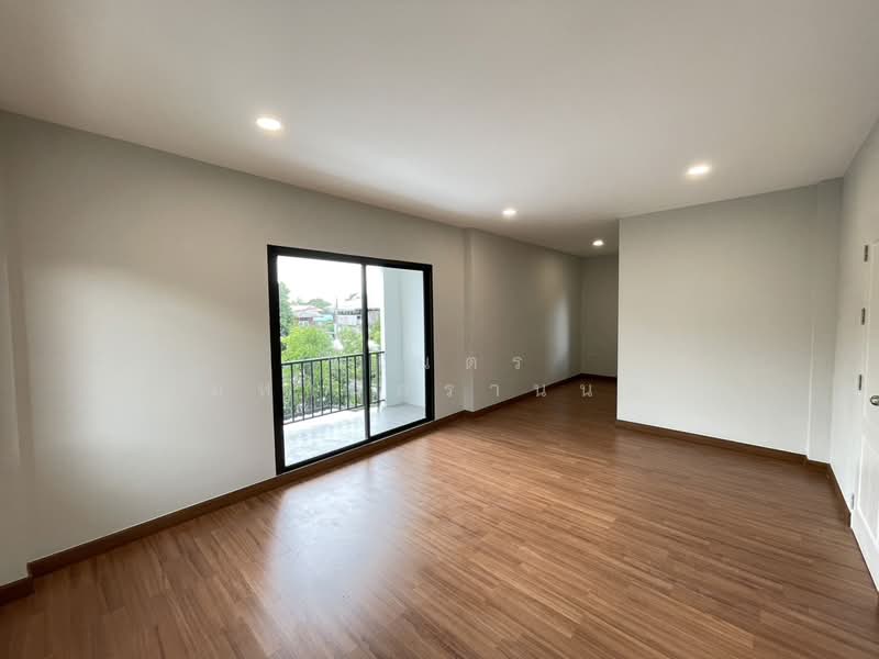 Perfect Place Ramkhamhaeng 164, Bangkok, Soi Ramkhamhaeng 164, Saphan Sung, Bangkok, 4 Bedrooms, 115 sqm, Single Detached House For Sale, by พเนตร มหามิตรานนท์, 500346155 - DDproperty.com