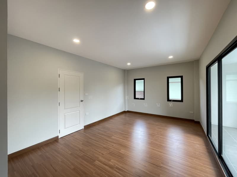 Perfect Place Ramkhamhaeng 164, Bangkok, Soi Ramkhamhaeng 164, Saphan Sung, Bangkok, 4 Bedrooms, 115 sqm, Single Detached House For Sale, by พเนตร มหามิตรานนท์, 500346155 - DDproperty.com