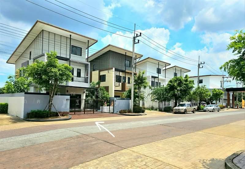 วิสต้า มินิ ลำลูกกา คลอง4, Pathum Thani, ถนนเลียบคลอง4, Lat Sawai, Lam Luk Ka, Pathum Thani, 4 Bedrooms, 161 sqm, Single Detached House For Sale, by คุณ ณัจภสิญาค์ ศุภควัษฐ์กาญกุล (ณิชชา), 500346176 - DDproperty.com