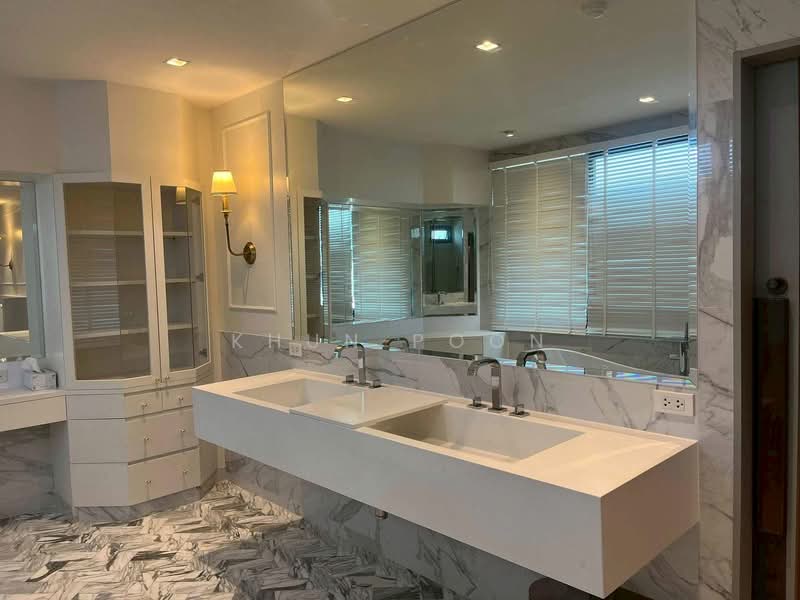Home office 5 storey for rent in Thonglor Sukhumvit ( SPSEVE1956 ), Bangkok, ทองหล่อ, Khlong Tan Nua, Watthana, Bangkok, , 900 sqm, Shophouse For Rent, by Khun Poon, 500346189 - DDproperty.com