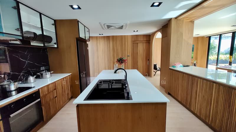 ตำบลบางพระ อำเภอศรีราชา จังหวัดชลบุรี, Chon Buri (Pattaya), Bang Phra, Si Racha, Chon Buri (Pattaya), 4 Bedrooms, 450 sqm, Single Detached House For Sale, by Nattipha Thanyawat, 500346193 - DDproperty.com