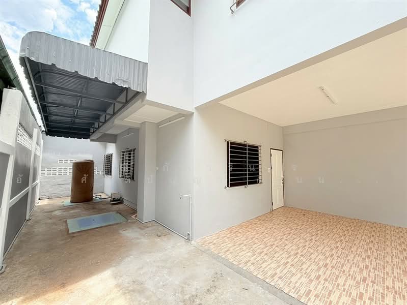 บ้านคู่ขวัญหรรษา 3-4 (Baan Khu Khwan Hansa 3-4 ), Samut Sakhon, ถนนเพชรเกษม, Suan Luang, Krathum Baen, Samut Sakhon, 2 Bedrooms, 130 sqm, Semi-Detached House (Twin House) For Sale, by คุณ ภัควรินธร อัครศักดิ์ปัญญา (แนน), 500346198 - DDproperty.com