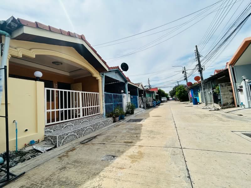 พีเค9 ประชาสามัคคี, Samut Prakan, Nai Khlong Bang Pla Kot, Phra Samut Jadee, Samut Prakan, 2 Bedrooms, 100 sqm, Townhouse For Sale, by The Best Property เปิ้ล, 500346203 - DDproperty.com