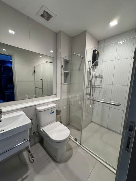 Life Asoke-Rama 9, Bangkok, 626 Asoke-Dindaeng Road, Makkasan, Ratchathewi, Bangkok, 1 Bedroom, 32 sqm, Condo For Rent, by Bencharong (Yok) Treerat-a-na-wat, 500346243 - DDproperty.com