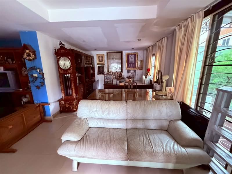 Chuan Chuen Bangna, Samut Prakan, Soi Kiatphiphat Thani, Bangna-Trad Road, km. 29.5, Bang Bo, Samut Prakan, 3 Bedrooms, 330 sqm, Single Detached House For Sale, by คุณ ฉัตรปวีณ์ ปัญญาชัยวิสิฐ ( ปุ๊ก ), 500346259 - DDproperty.com