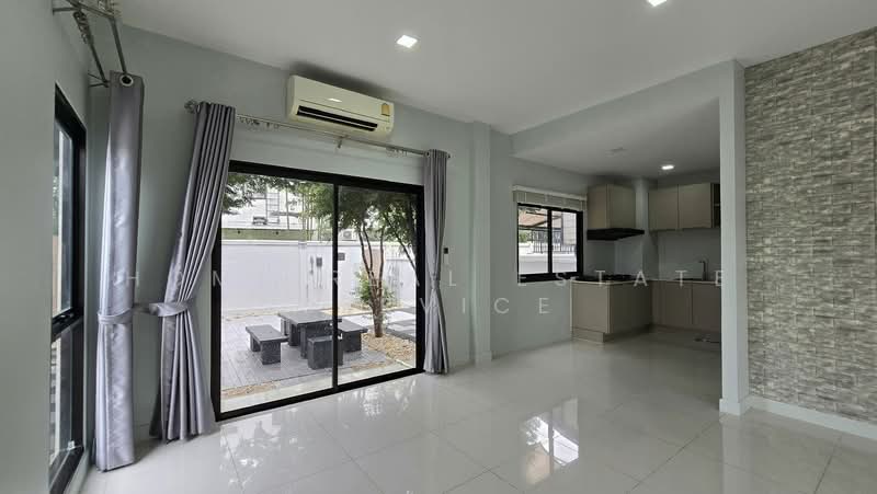 Villa Albero Rama 9, Bangkok, Krungthep Kreetha Road, Saphan Sung, Bangkok, 3 Bedrooms, 177 sqm, Townhouse For Rent, by HOME Real Estate Service, 500346261 - DDproperty.com