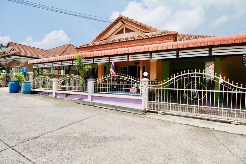Price Reduced to 1.99 Million Baht! Detached House on 61 sq.wah near Robinson Ban Chang, Rayong, สุขุมวิท, Ban Zhang, Ban Chang, Rayong, 3 Bedrooms, 150 sqm, Single Detached House For Sale, by สุเทพ พสุวณิชย์กุล, 500346270 - DDproperty.com